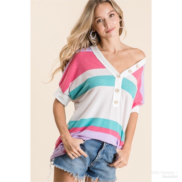 💖LAST 1! Super Soft Knit Multi Stripe V Neck Top! - Picture 2 of 8
